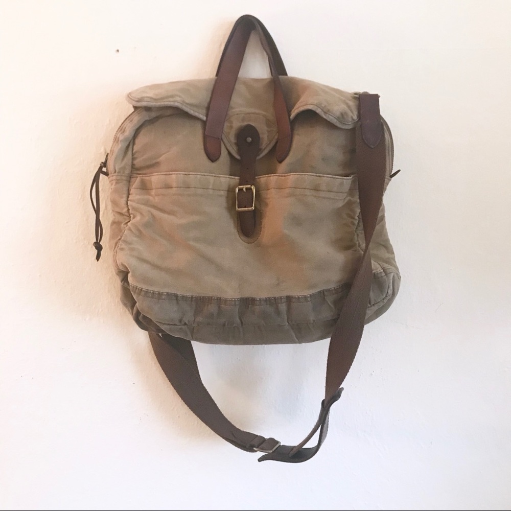 J Crew men’s duck cloth messenger